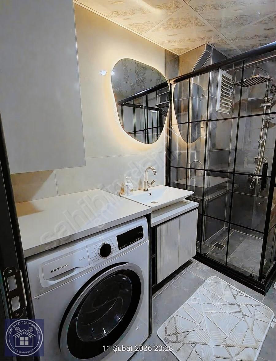 Özgü Invest'ten Fatih'te Kiralık Arakat Eşyalı Lüks 1+1 Daire - Görsel 9