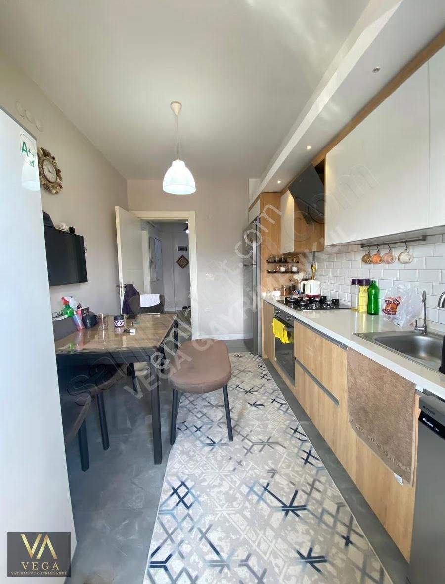 Villalar Bölgesinde 2+1 Kapalı Mutfak Site İçi Satılık Daire - Görsel 6