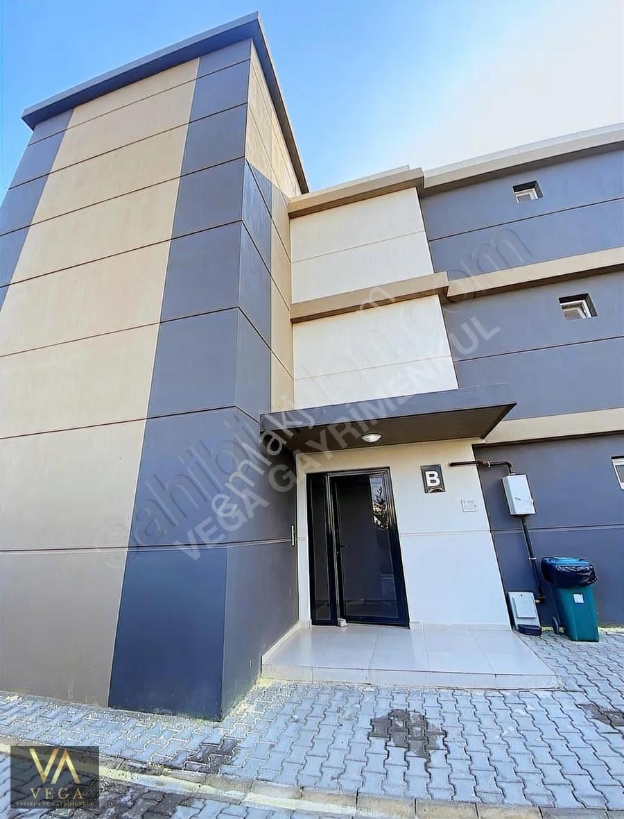Villalar Bölgesinde 2+1 Kapalı Mutfak Site İçi Satılık Daire - Görsel 31