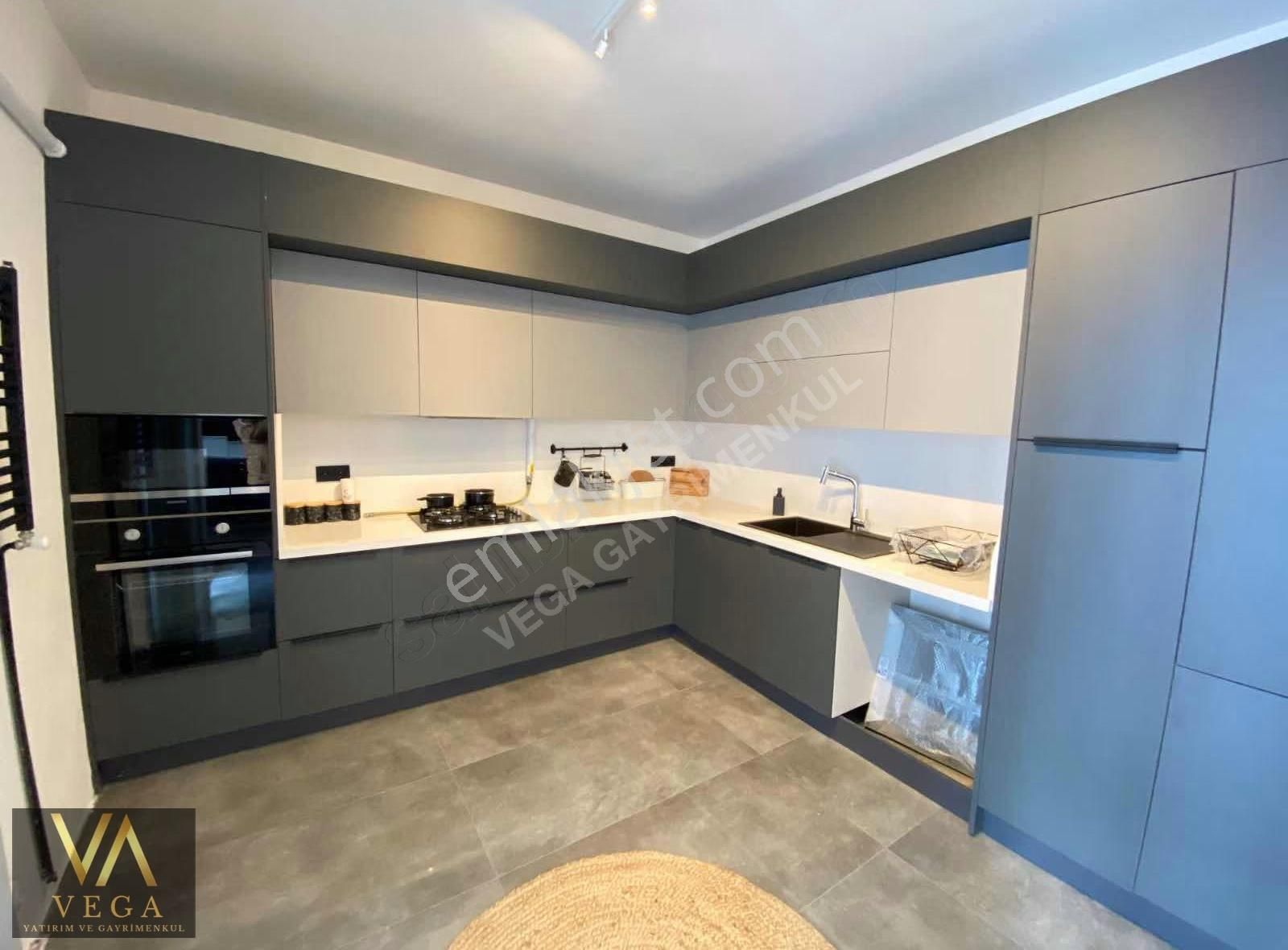 Güzelyurt Mah 4+1 Açık Mutfaklı Arakat