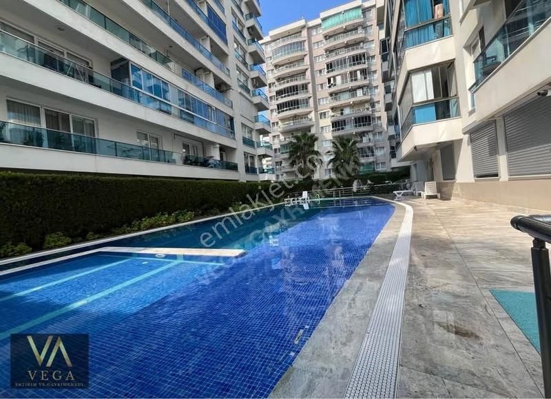 Grandmedical Civarı 3+1 Havuzlu Site İçi Geniş Arakat Daire