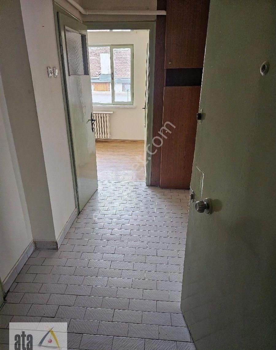 Gaziosmanpaşa Nenehatunda Teraslı Ön Cephe Keyifli 2+1 - Görsel 11