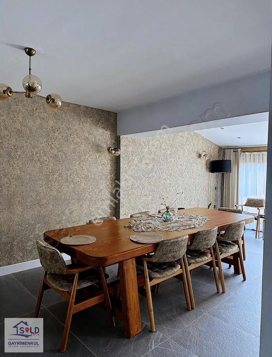 Urla Binkonutlar' Da Full Tadilatlı Satılık Villa - Görsel 6