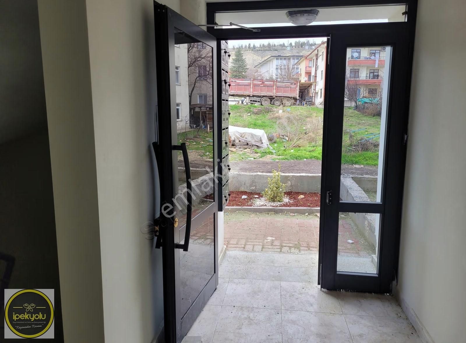 İpekyolu Gayrimenkulden Kurtuluş Ta Sıfır 1+1 Satılık Daire - Görsel 6