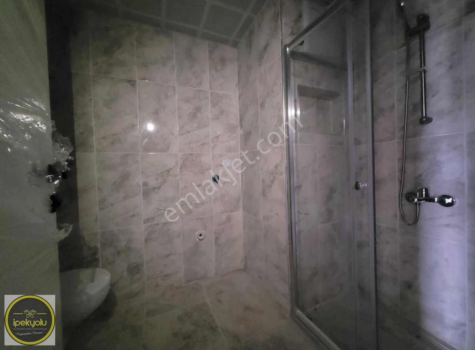 İpekyolu Gayrimenkulden Kurtuluş Ta Sıfır 1+1 Satılık Daire - Görsel 17