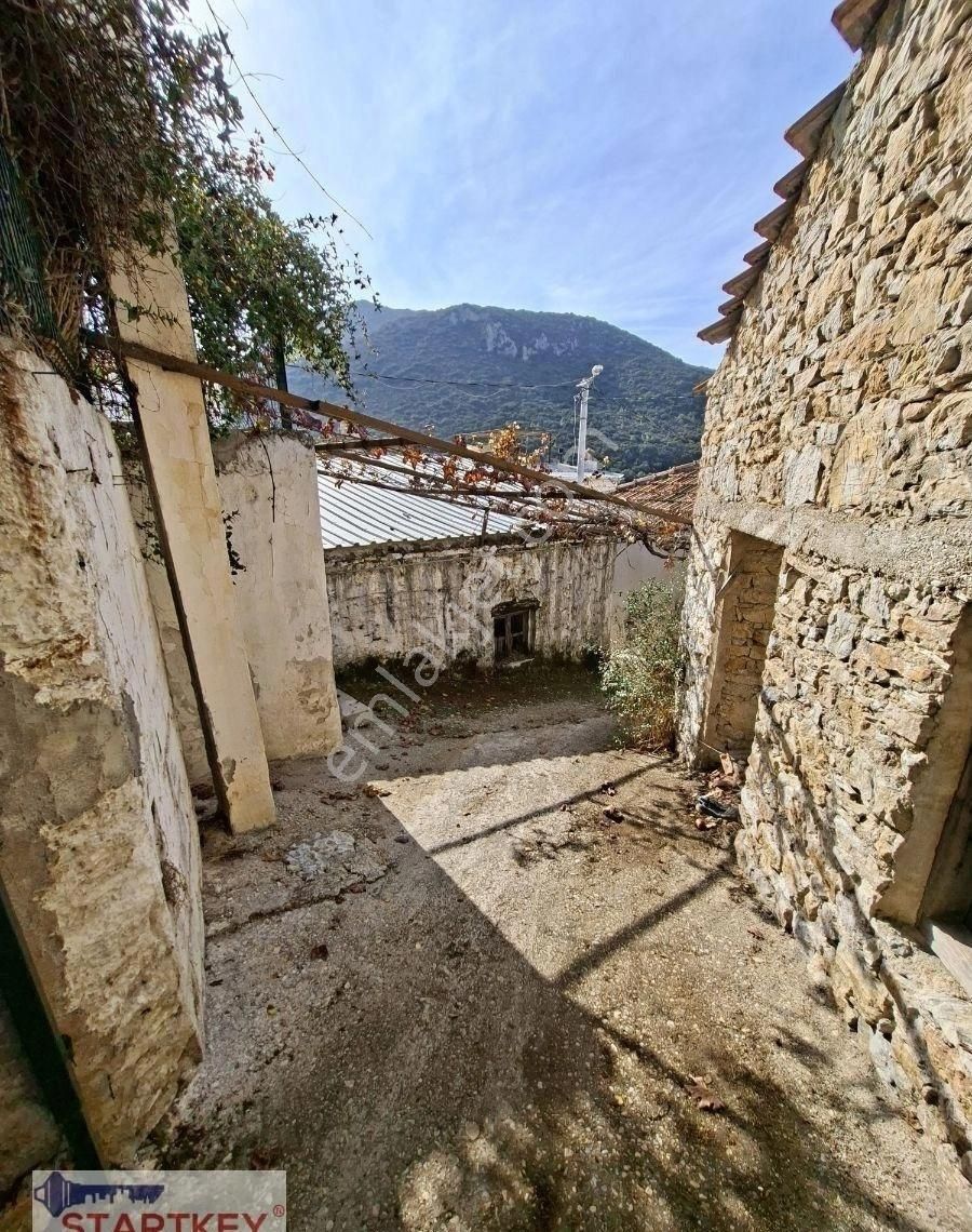 Startkey Pelit Cumalı'da Satılık Tarihi Taş Ev - Görsel 21