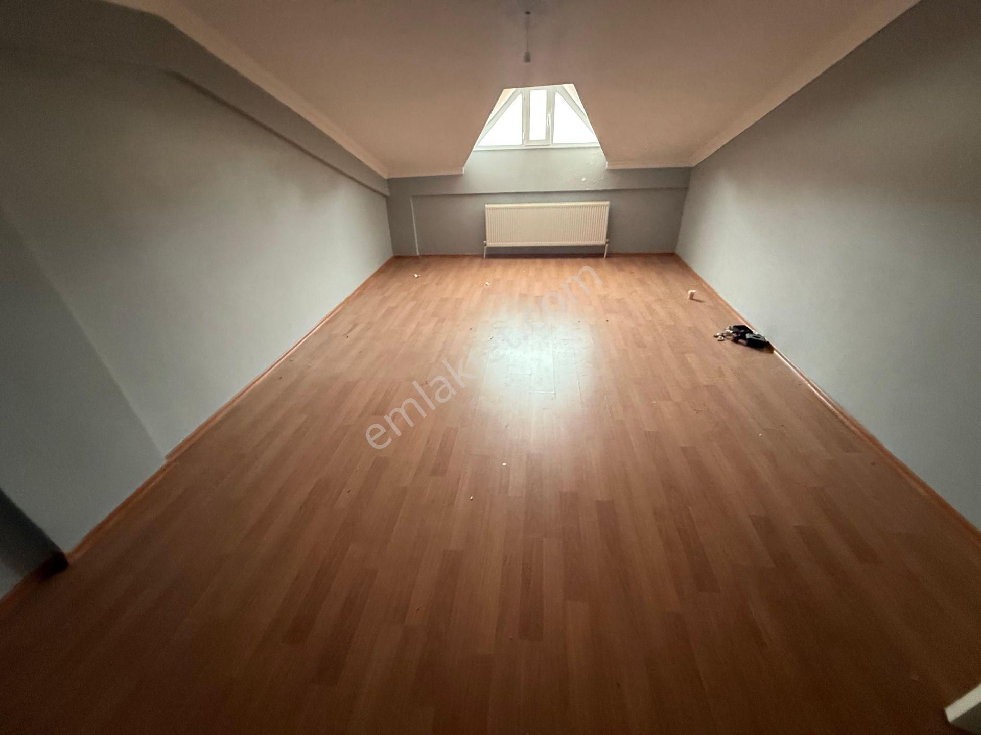 Keçiörende Asansörlü 4+1cadde Yanı 3.banyolu Kiralık Dubleks - Görsel 30