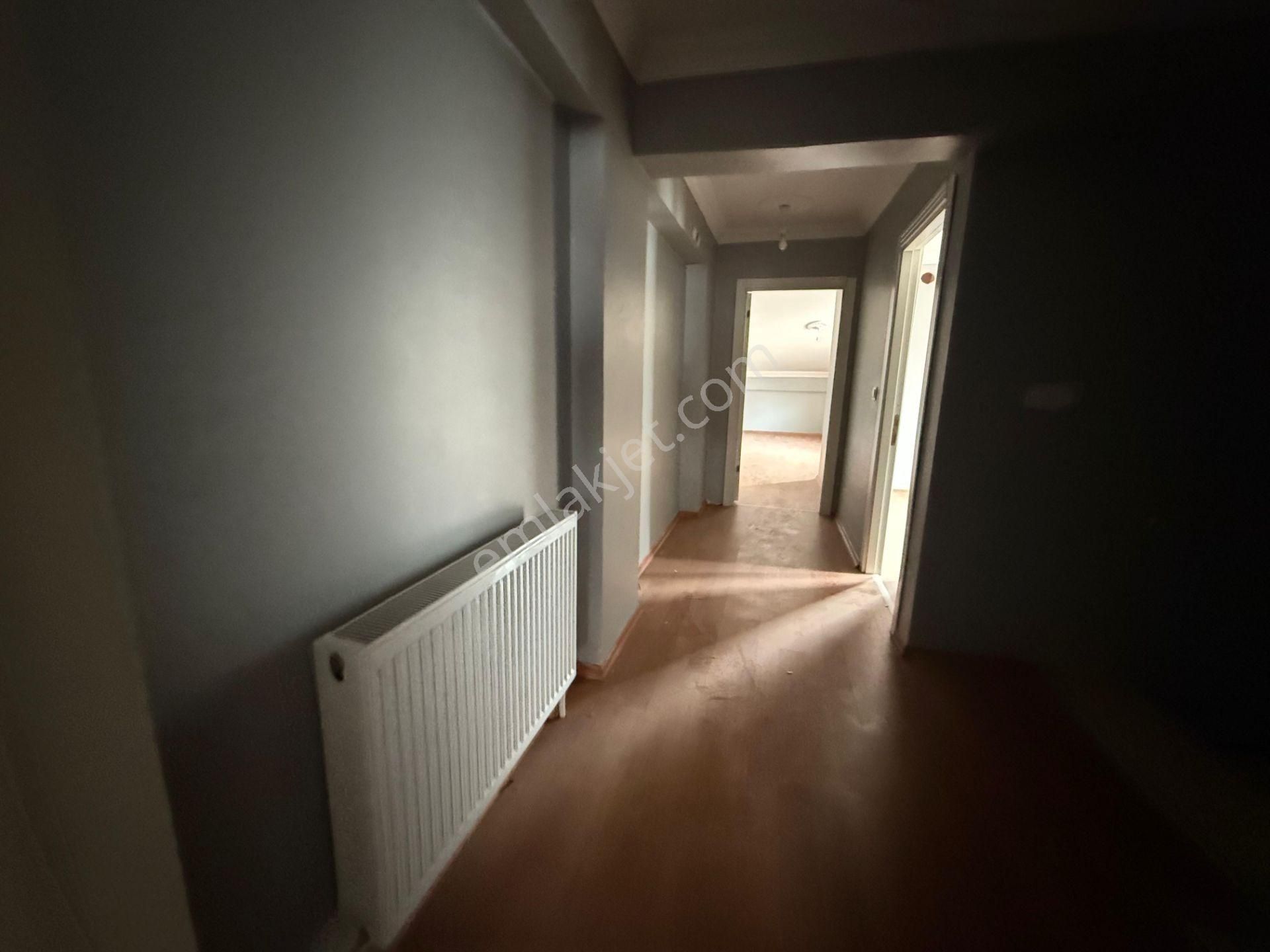 Keçiörende Asansörlü 4+1cadde Yanı 3.banyolu Kiralık Dubleks - Görsel 33