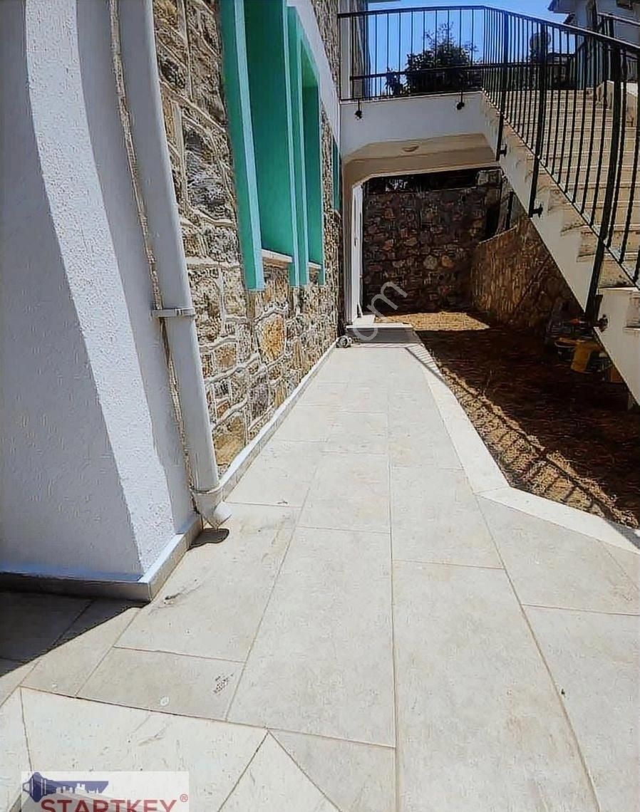 Startkey Pelit Merkeze Yakın Katta Tek, Bahçe Katı Daire - Görsel 6