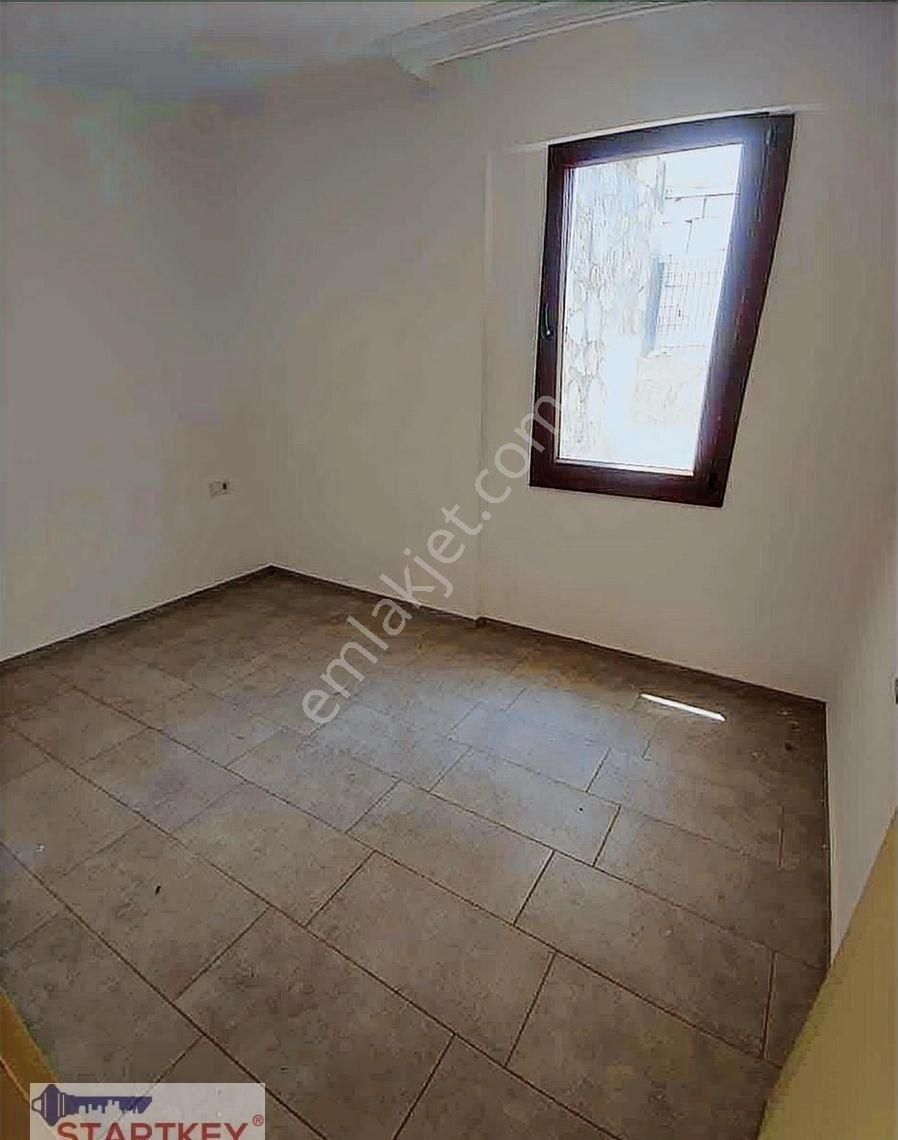 Startkey Pelit Merkeze Yakın Katta Tek, Bahçe Katı Daire - Görsel 5