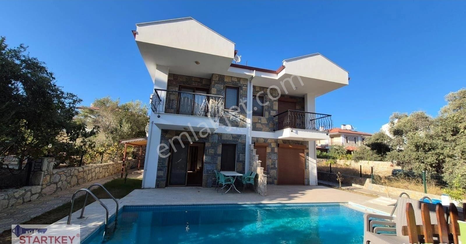 Startkey Pelit'ten Datça Reşadiye'de Satılık Havuzlu Villa