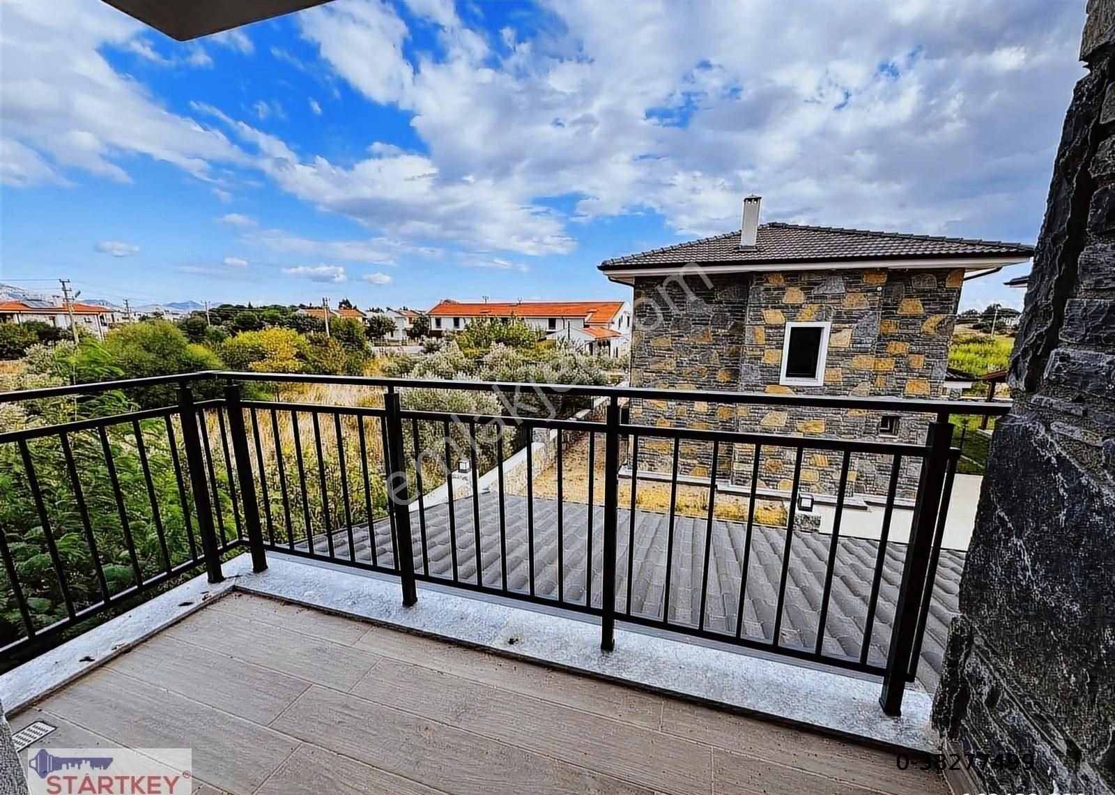Startkey Pelit Burgazda Denize Çok Yakın 3+1 Tam Müstakil Villa - Görsel 18