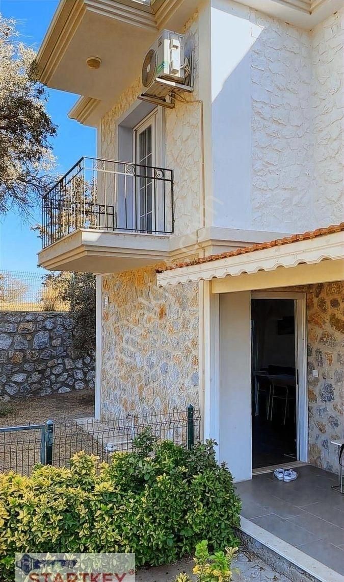 Startkey Pelit Kızlan Mah. Satılık Geniş Bahçeli İkiz Villa