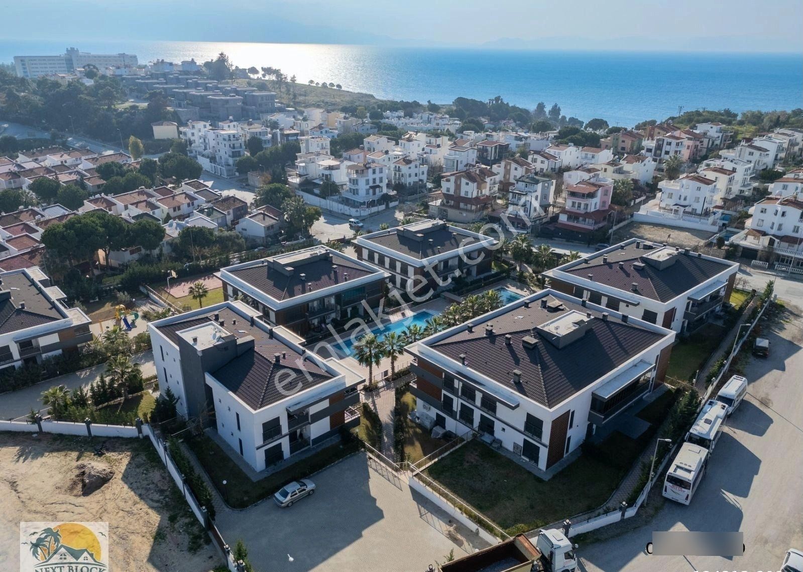 Kadınlar Denizi'nin Prestijli Sitelerinden Krc Suıt'te Full Eşyalı Satılık 3+1 Daire