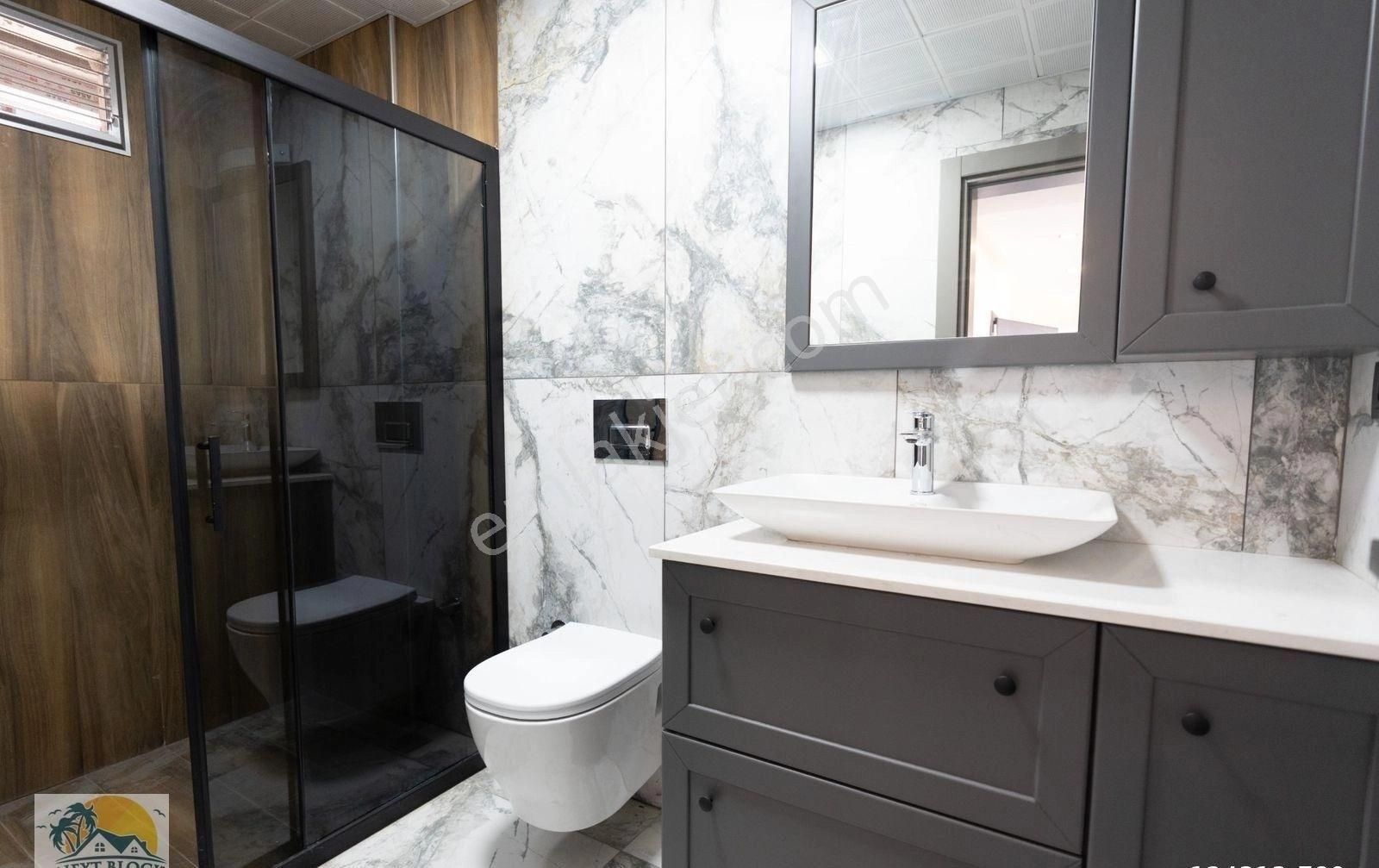 Kuşadası Karaova'da Full Deniz Manzaralı Özel Havuzlu Satılık Villa - Görsel 7