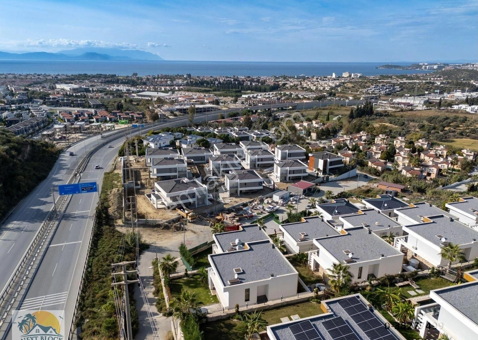 Kuşadası Karaova'da Full Deniz Manzaralı Özel Havuzlu Satılık Villa - Görsel 18