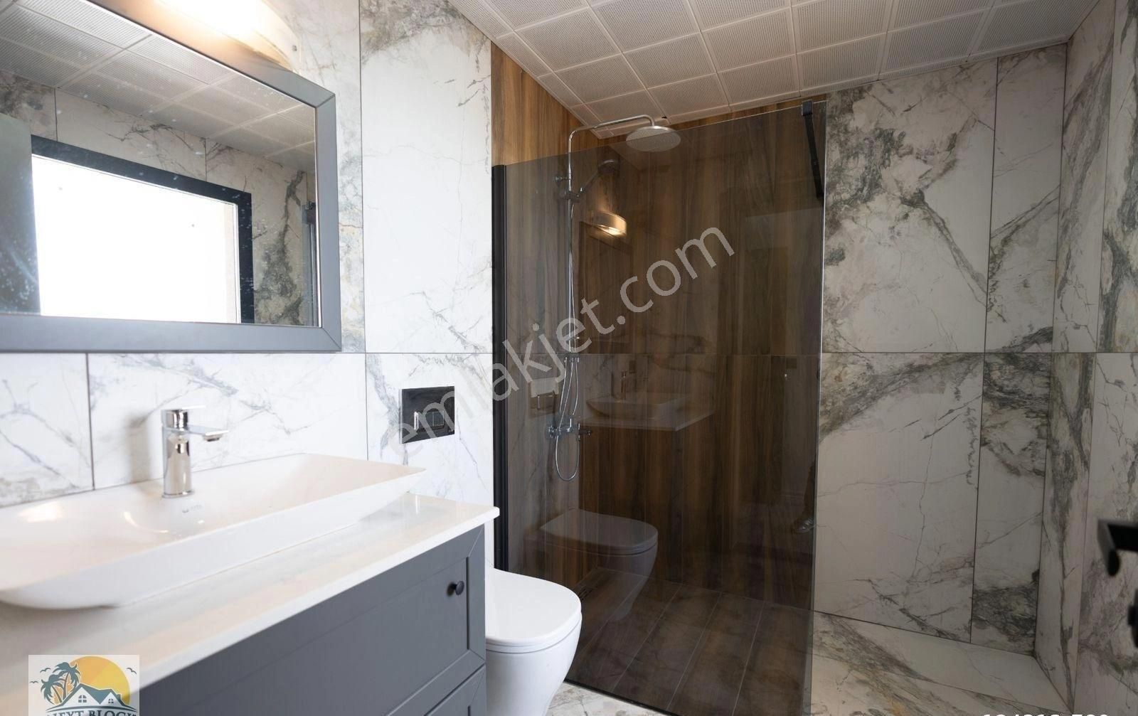 Kuşadası Karaova'da Full Deniz Manzaralı Özel Havuzlu Satılık Villa - Görsel 19