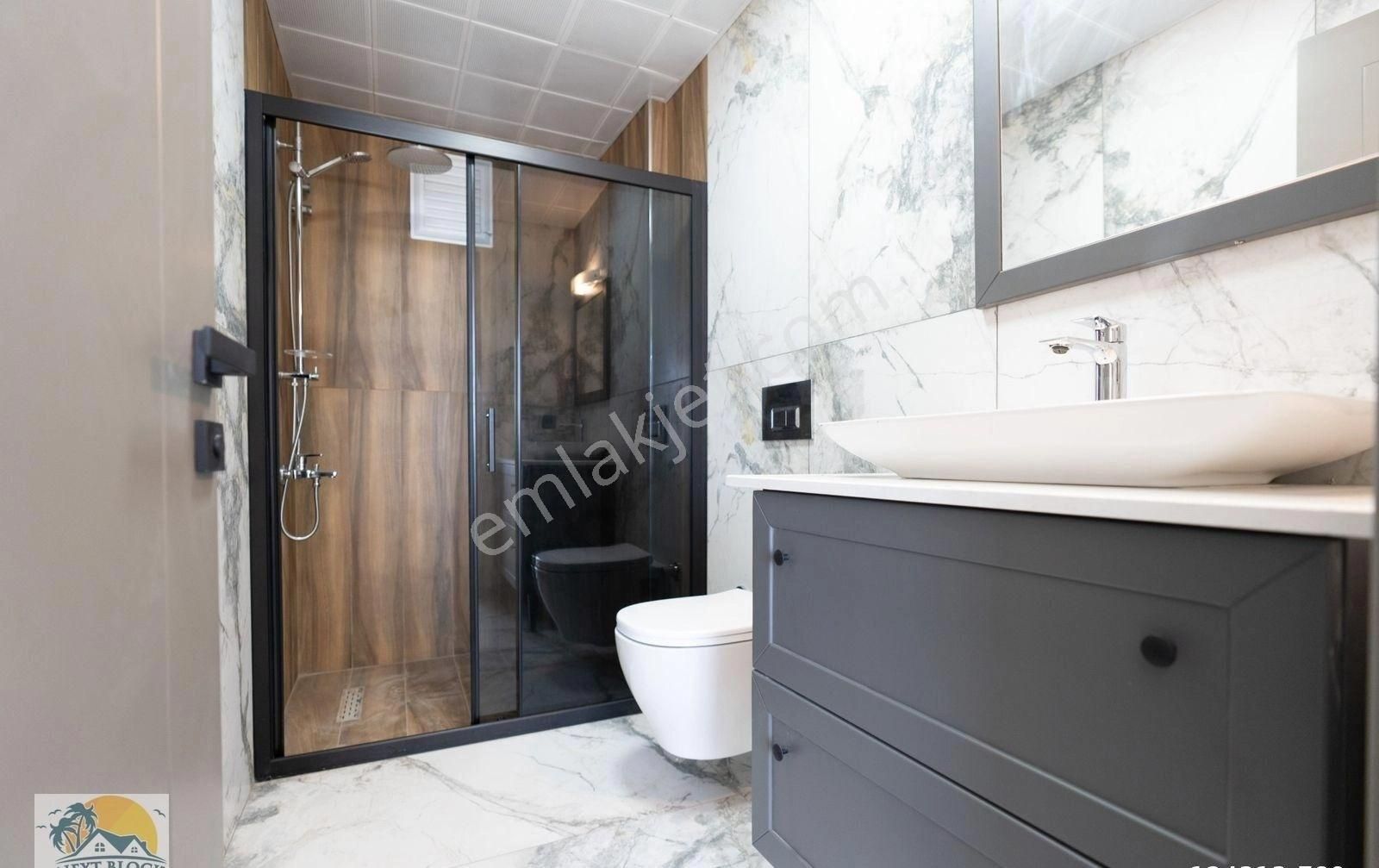 Kuşadası Karaova'da Full Deniz Manzaralı Özel Havuzlu Satılık Villa - Görsel 2