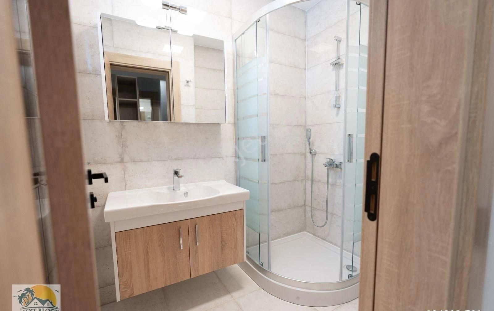 Acil !!! Kuşadası Kuştur Mevkiinde Geniş Ve Ferah Yaşam Alanlarına Sahip 4+1 Satılık Villa - Görsel 33