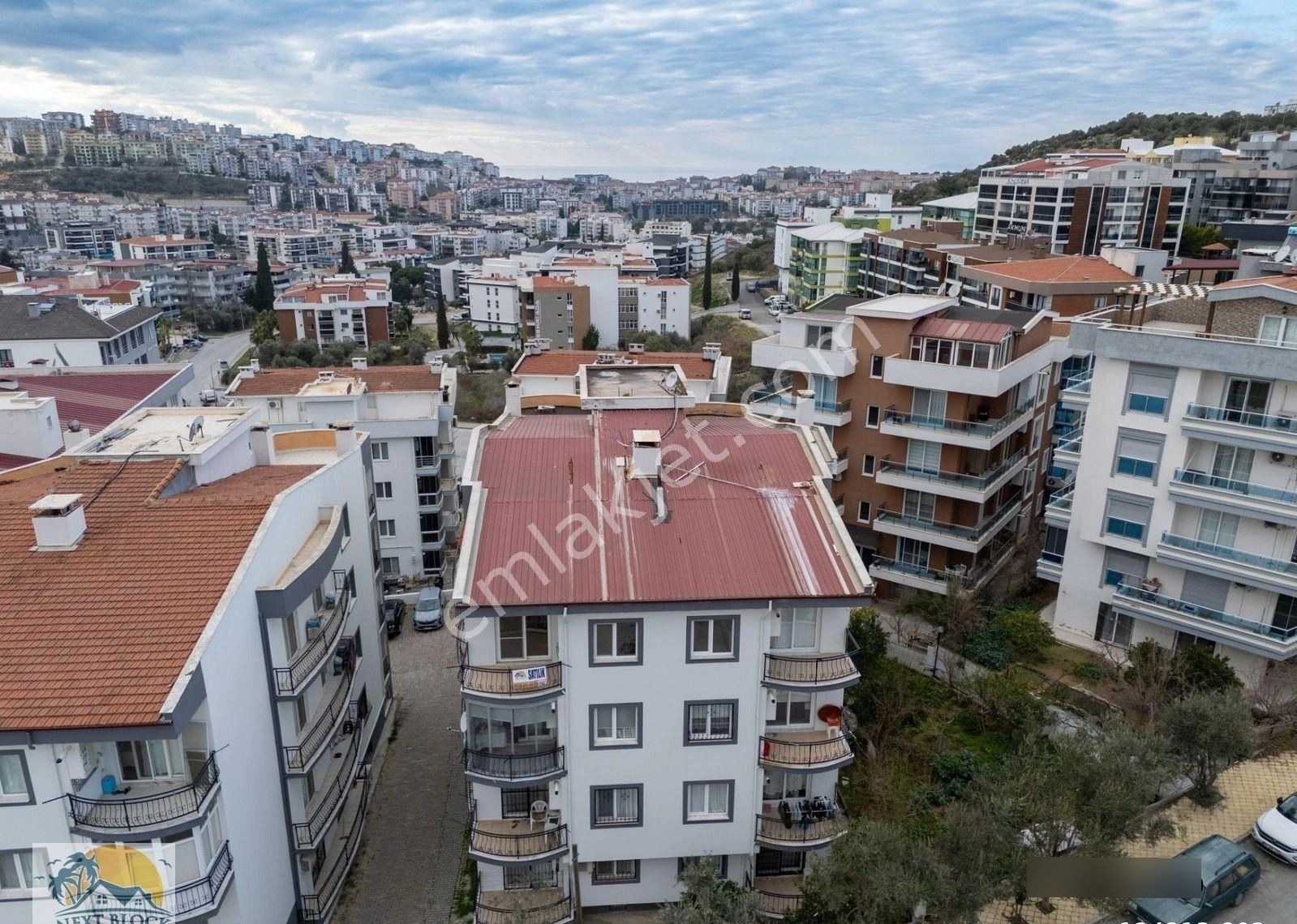 Kuşadası Merkezi Lokasyonda Satılık 3+1 Masrafsız Fırsat Daire - Görsel 25