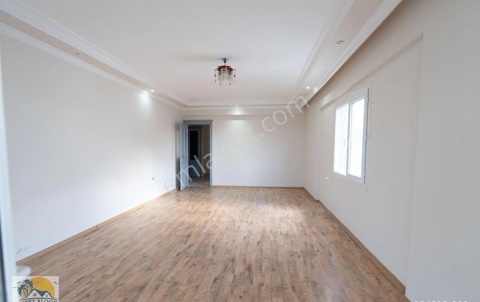 Kuşadası Merkezi Lokasyonda Satılık 3+1 Masrafsız Fırsat Daire - Görsel 27