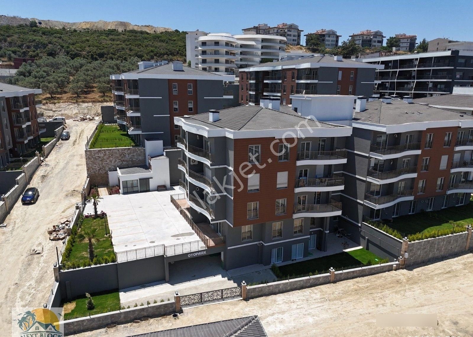 Kuşadası'nın En Çok Tercih Edilen Sitesinde Fırsat 2+1 Daireler - Görsel 12