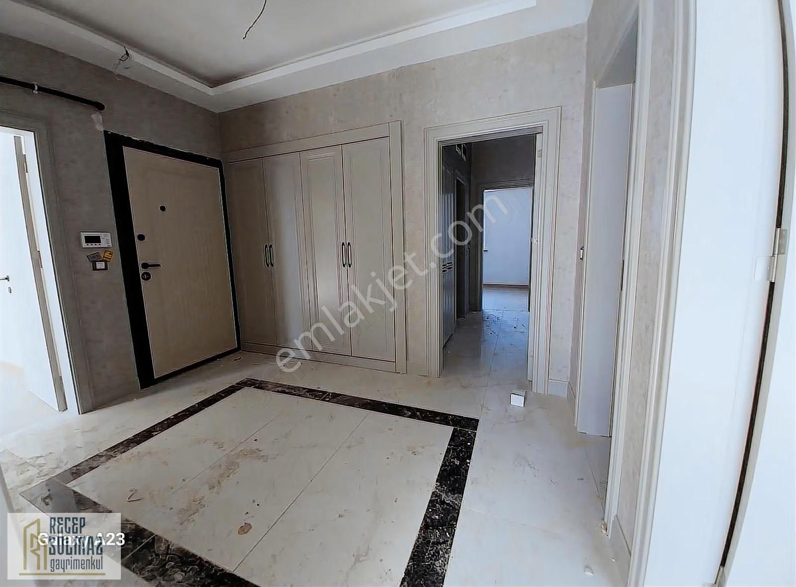 Ahmet Özcan Caddesinde Satılık Site İçerisi 3+1 Ara Kat Daire - Görsel 17