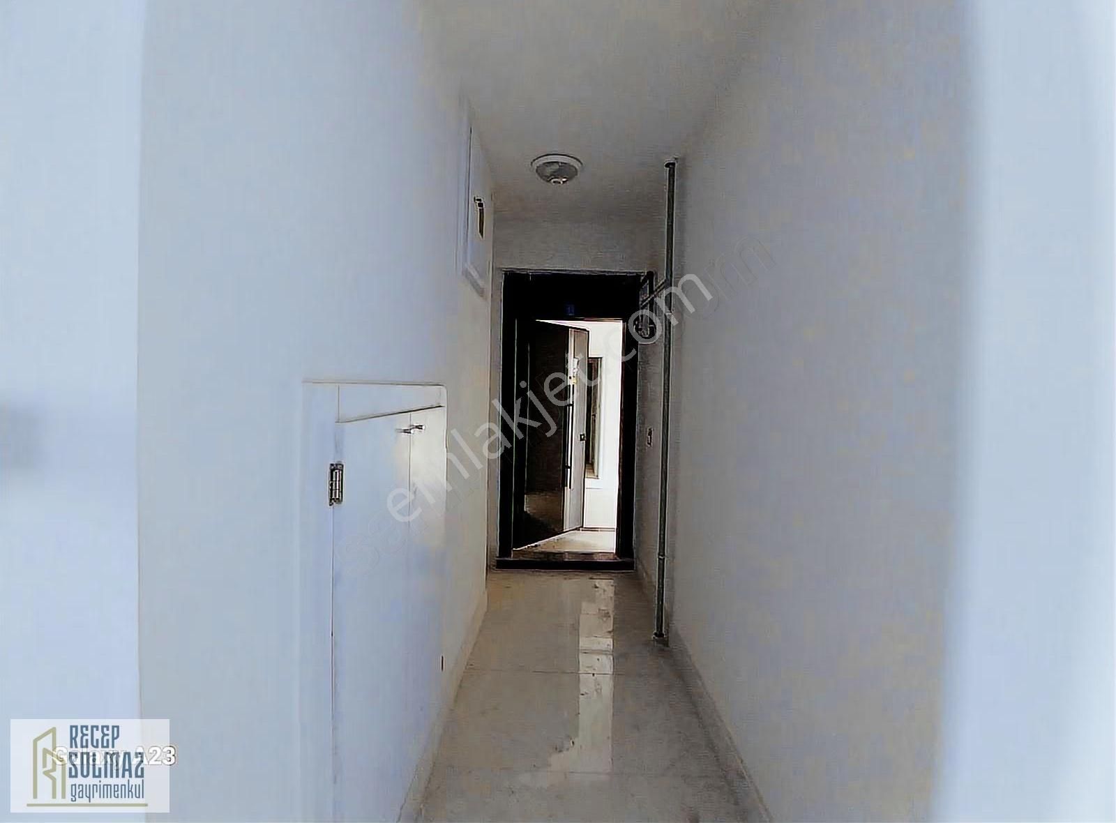 Ahmet Özcan Caddesinde Satılık Site İçerisi 3+1 Ara Kat Daire - Görsel 10