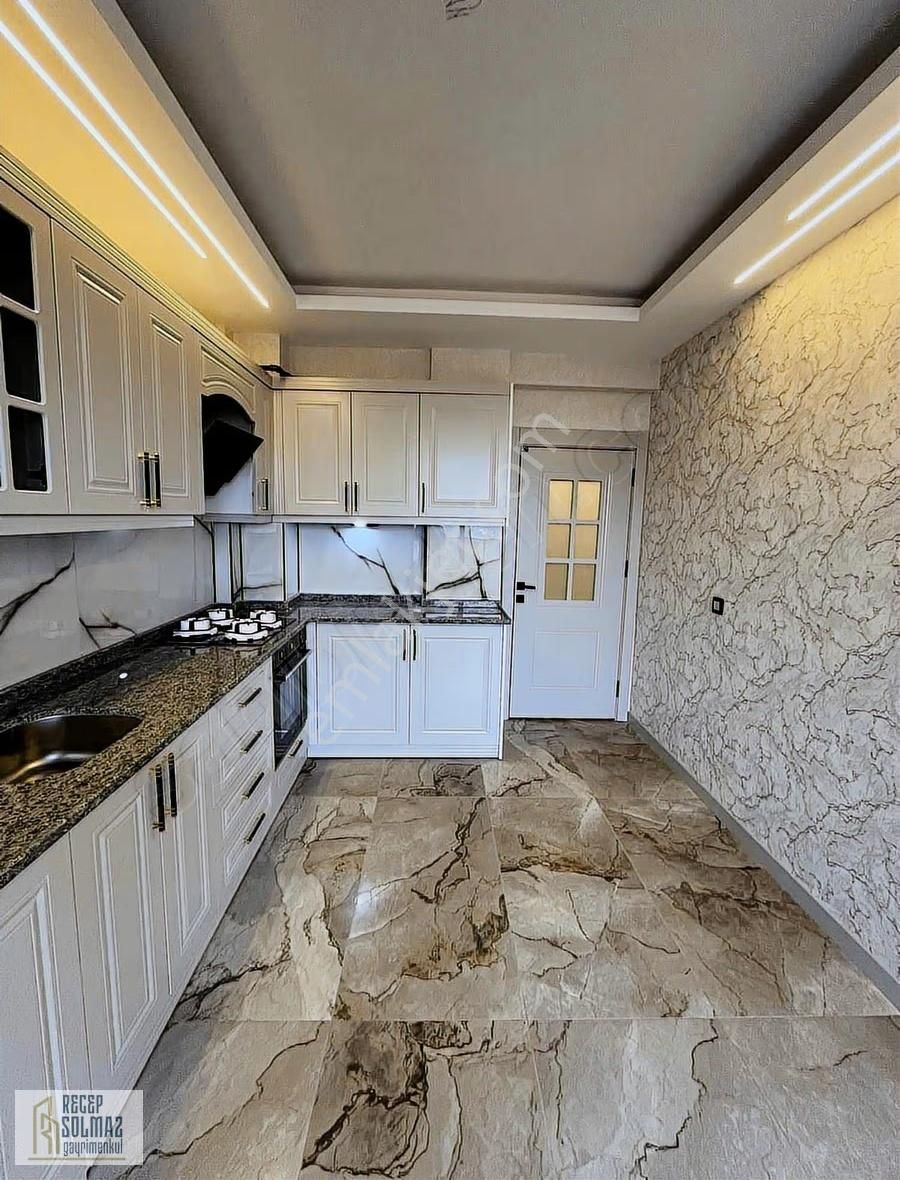 Meram Uluğbey Mah.ultra Lüks 2+1 Sıfır Daire - Görsel 3