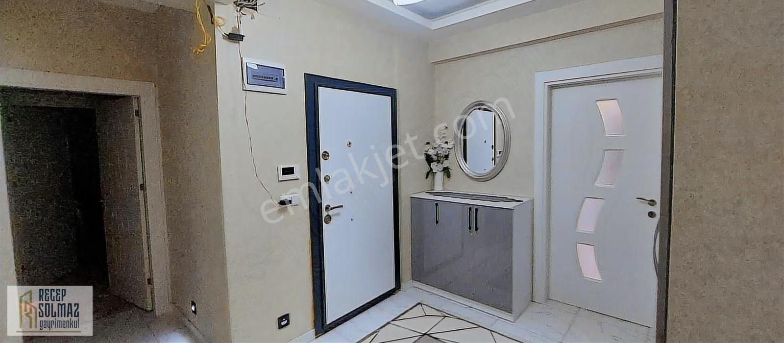 Uluğbey Mahallesınde Masrafsız Lüks 3+1 Daire - Görsel 28