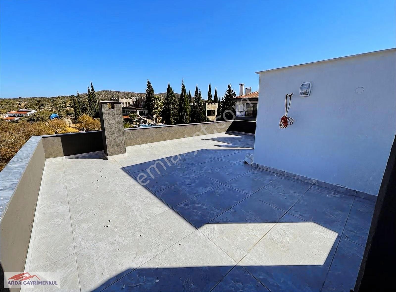 Blıkesir Gömeç Karaağaç Da 3 Katlı Sıfır Satılık Villa - Görsel 10