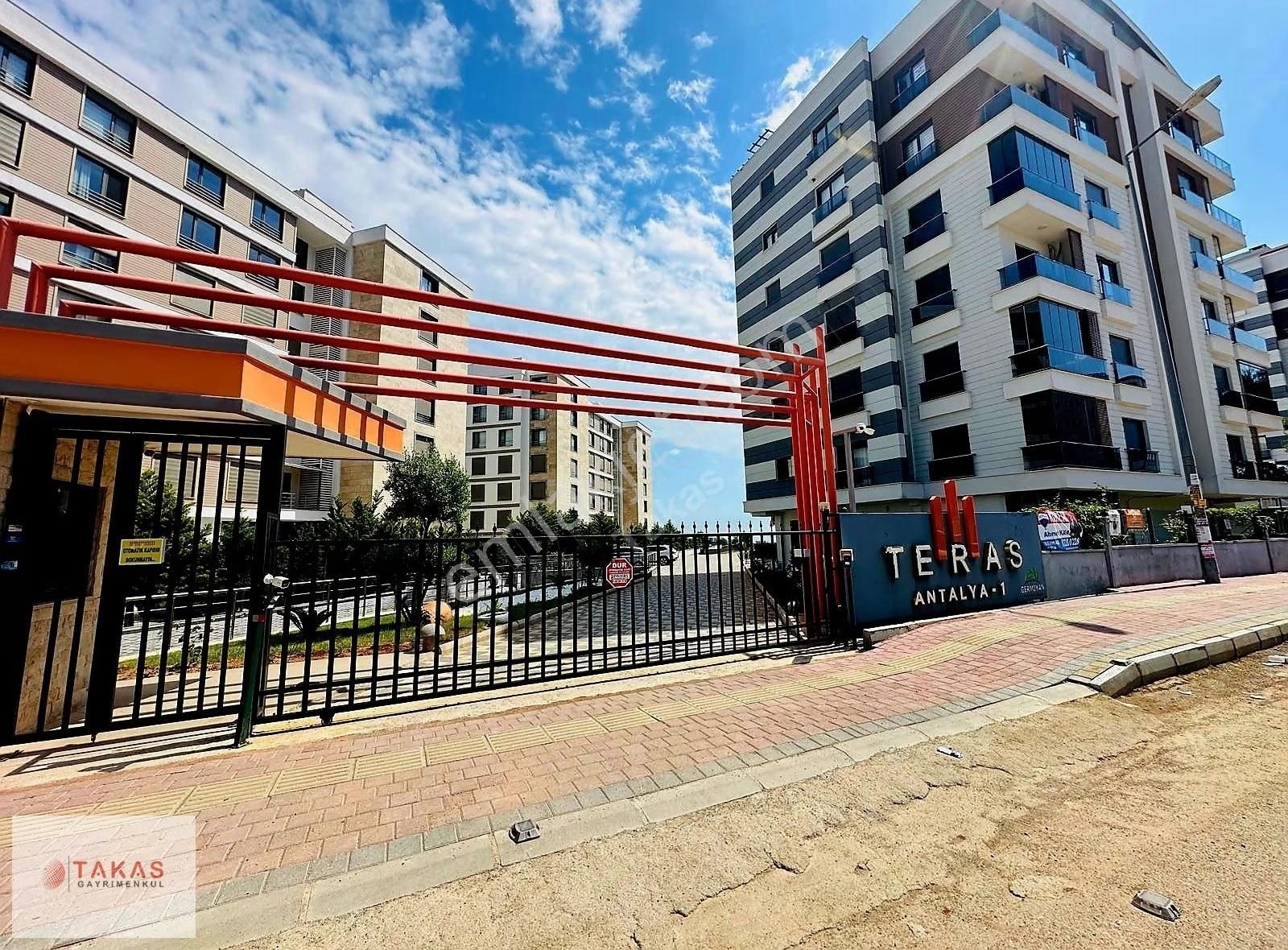 Benzersız Manzarasıyla Farklı Bı Daıre.