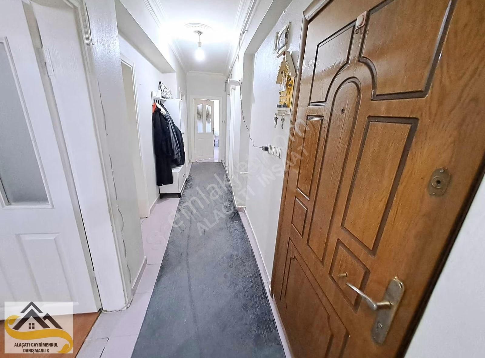 Alaçatı Dan Güzel Konumda Güzel 120 M2 3+1 2.kat 18 Yaş Daire - Görsel 18