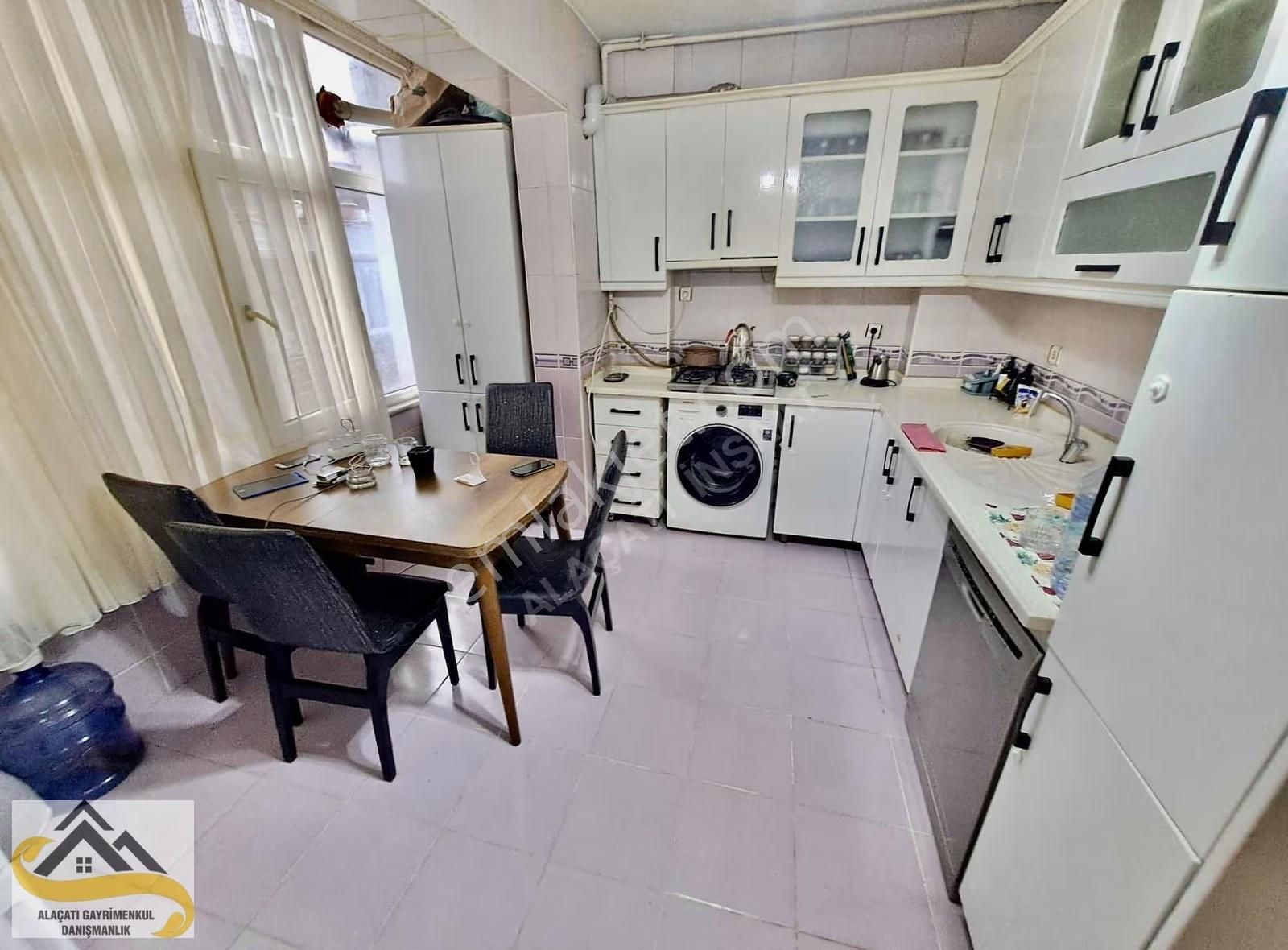 Alaçatı Dan Güzel Konumda Güzel 120 M2 3+1 2.kat 18 Yaş Daire - Görsel 22