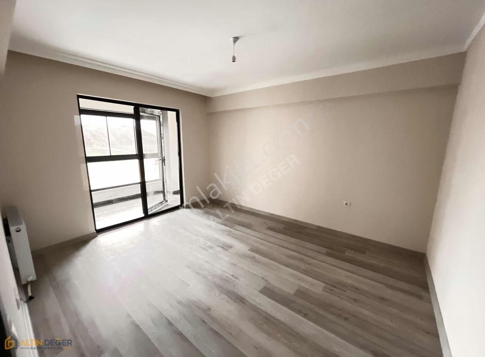 Devlet Hastanesi Karşısın Da 2+1 Kiralık Sıfır Daire - Görsel 13