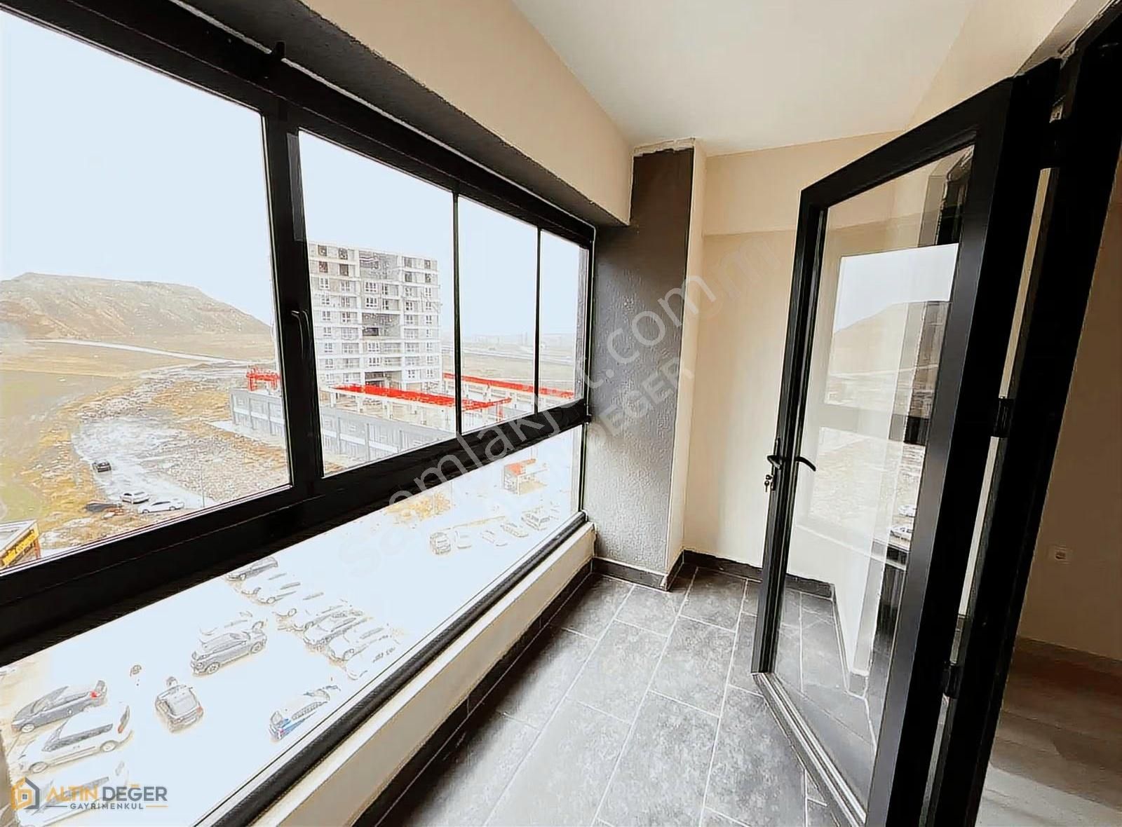 Devlet Hastanesi Karşısın Da 2+1 Kiralık Sıfır Daire - Görsel 2