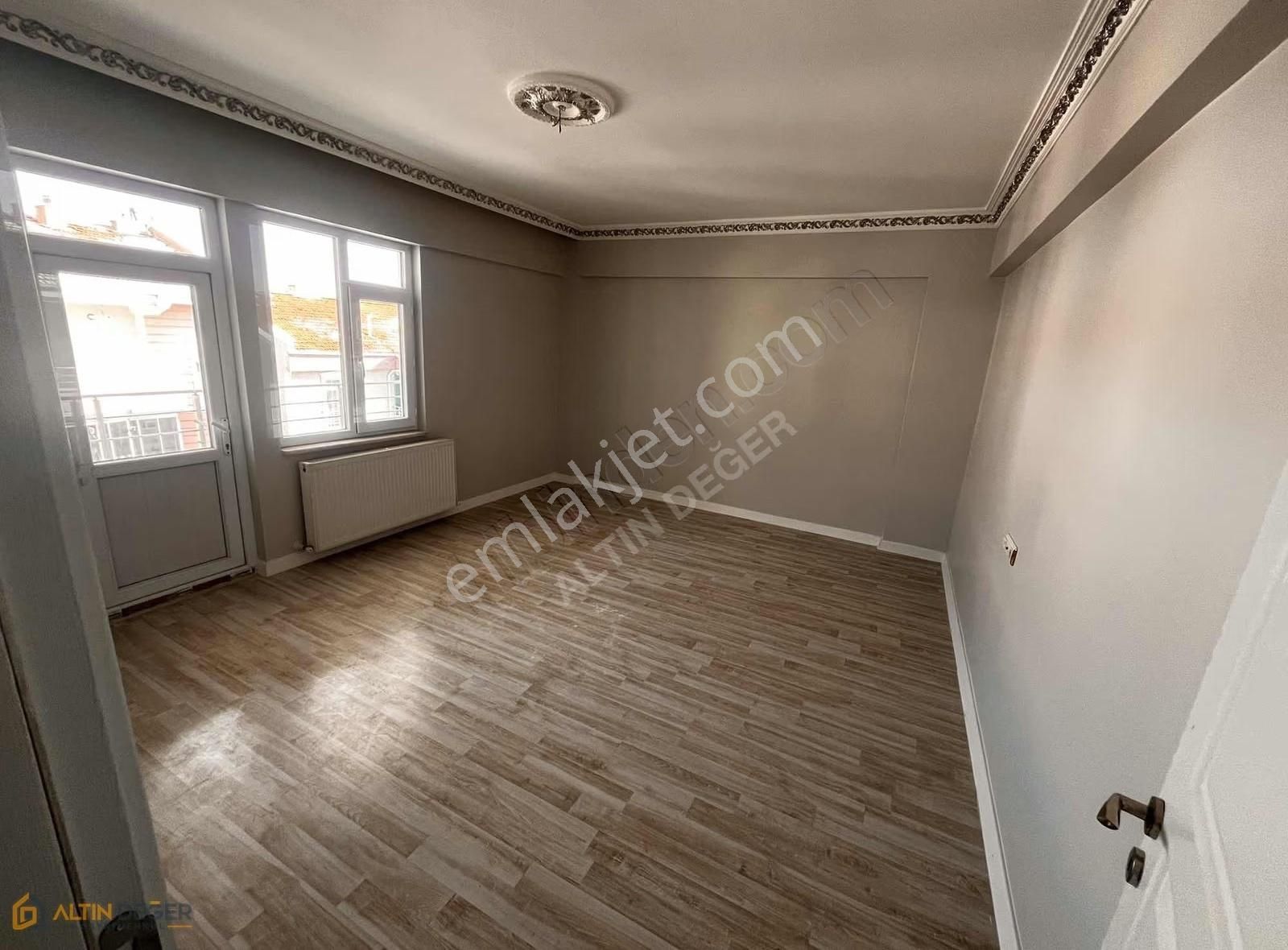 Şehitlik Mahallesi 4+1 Satılık Daire - Görsel 6