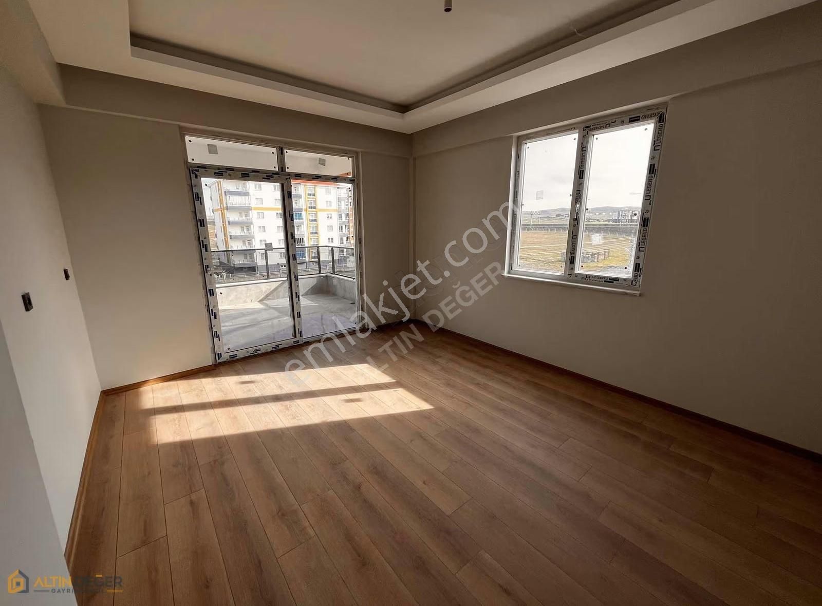 Şentepe Solda 4+1 Full Yapılı Lüks Sıfır Daire - Görsel 4