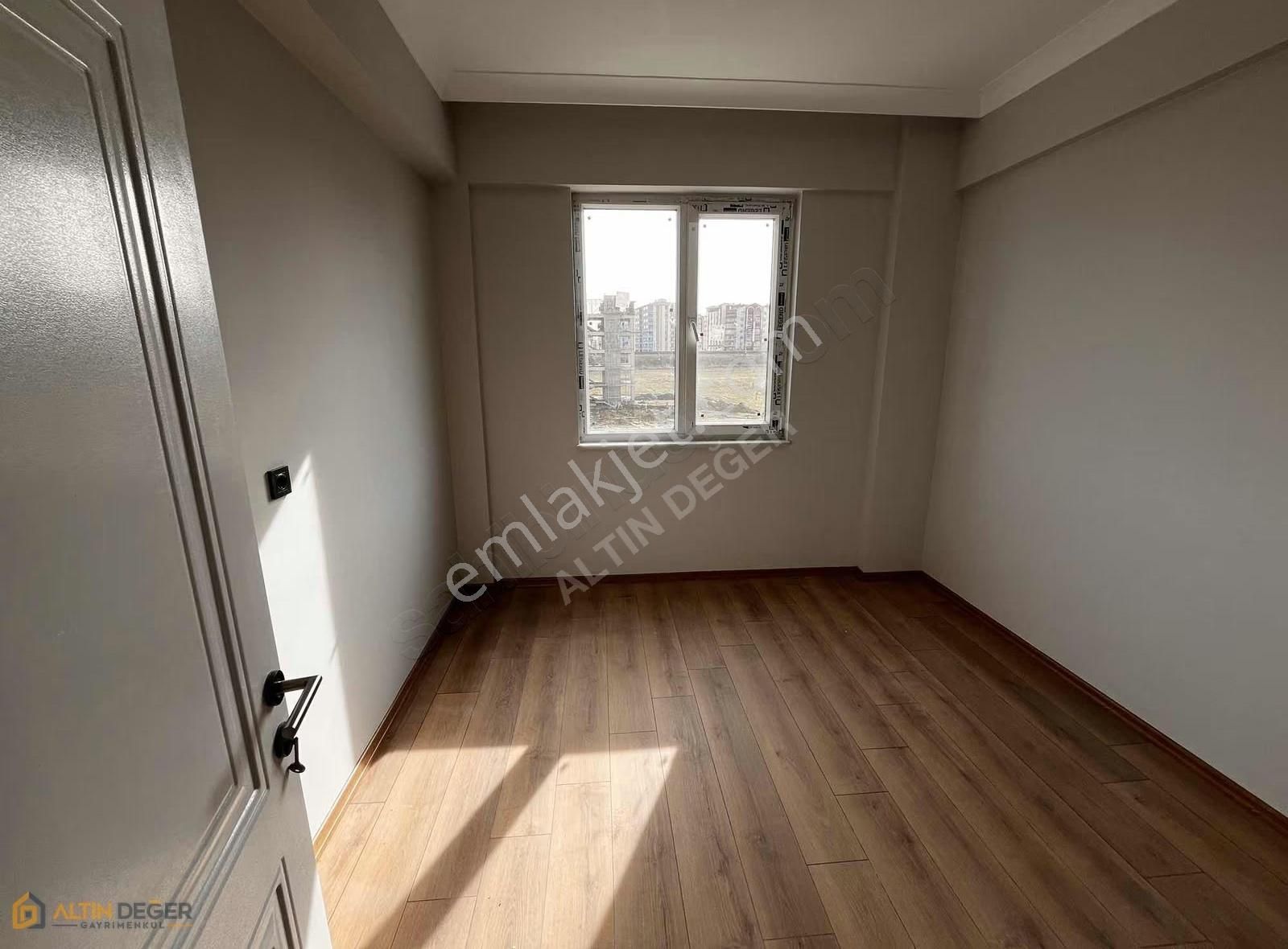 Şentepe Solda 4+1 Full Yapılı Lüks Sıfır Daire - Görsel 17