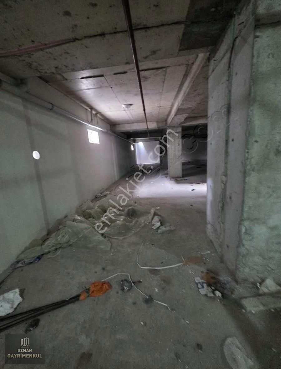 Uzman Dan Avcılar Reşitpaşa Cd. Site İçerisinde 2+1 Lüks Daire - Görsel 4