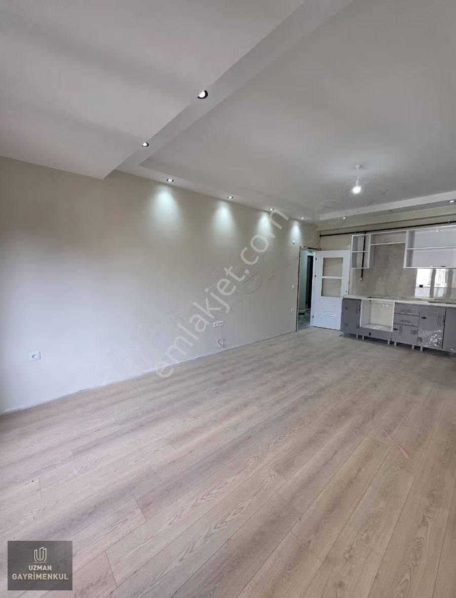 Uzman Dan Avcılar Reşitpaşa Cd. Site İçerisinde 2+1 Lüks Daire - Görsel 13