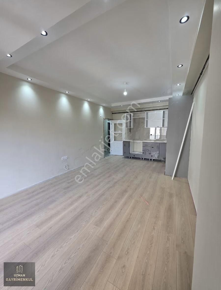 Uzman Dan Avcılar Reşitpaşa Cd. Site İçerisinde 2+1 Lüks Daire - Görsel 9