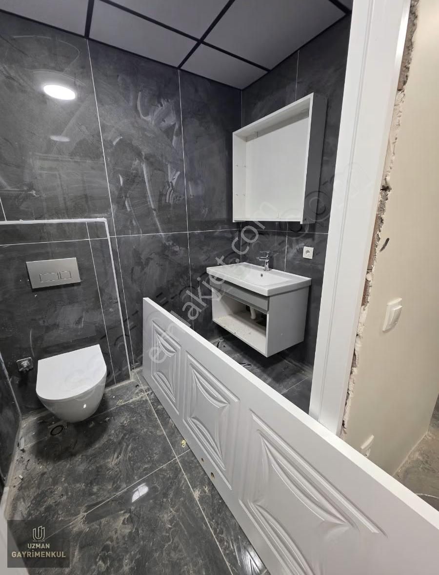 Uzman Dan Avcılar Reşitpaşa Cd. Site İçerisinde 2+1 Lüks Daire - Görsel 17