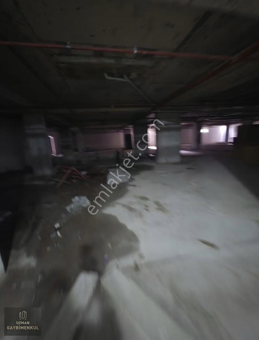 Uzman Dan Avcılar Reşitpaşa Cd. Site İçerisinde 3+1 Lüks Daire - Görsel 24