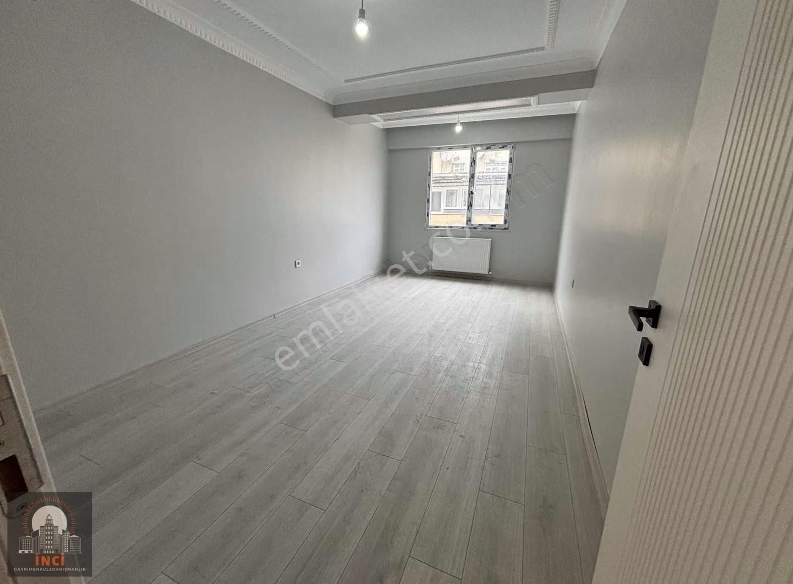 Yenimahalle Yürüğüş Yolunda Lüx Daireler İçin İletişime - Görsel 5