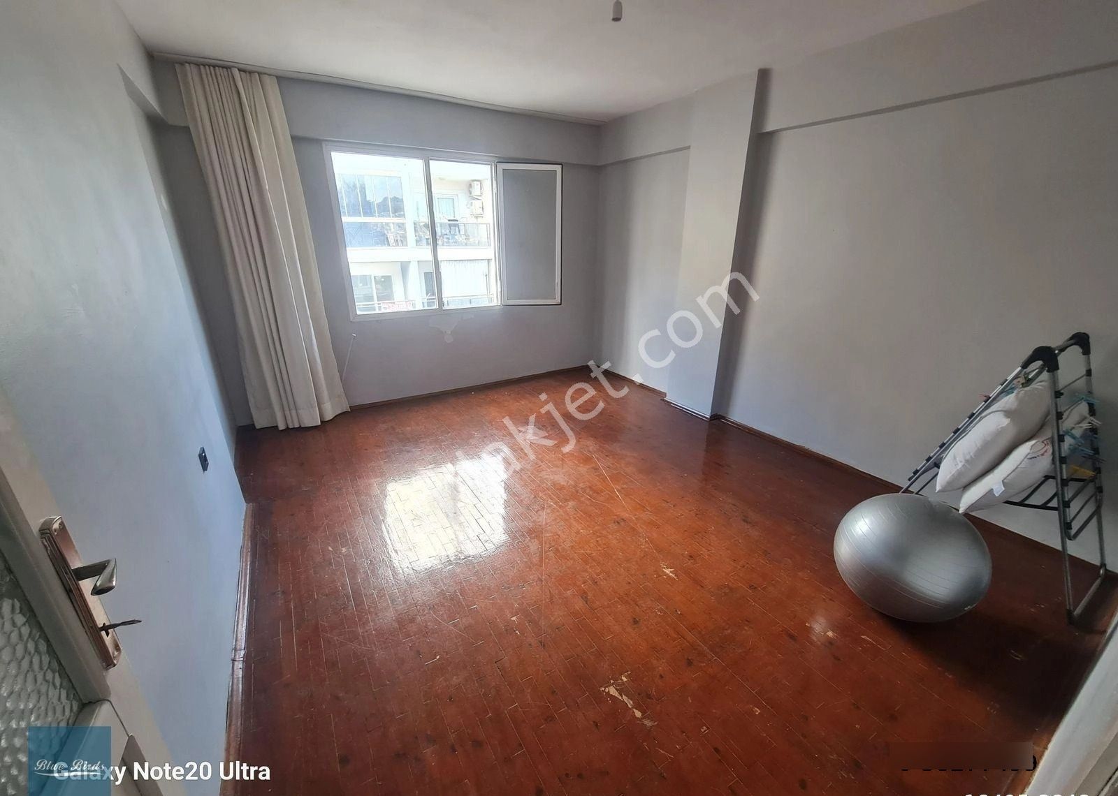 Salı Pazarında Satılık 3+1 Kısmi Manzaralı Geniş Daire - Görsel 5