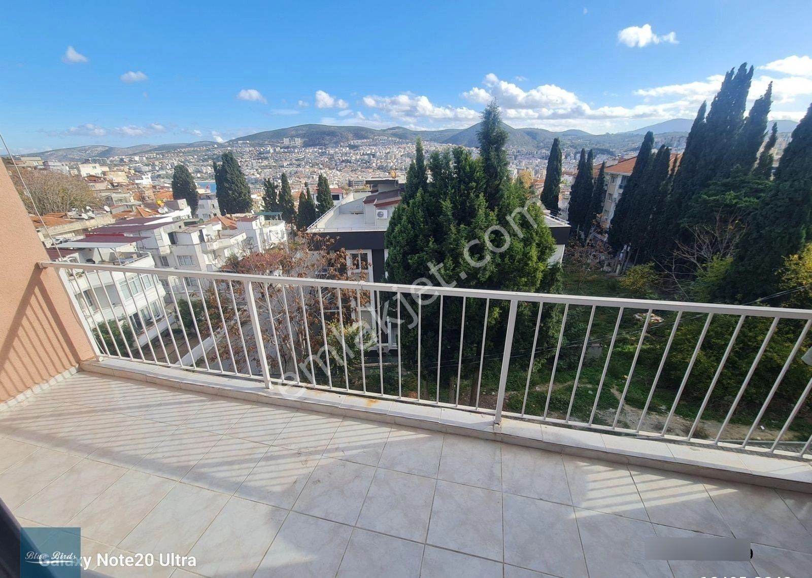 Salı Pazarında Satılık 3+1 Kısmi Manzaralı Geniş Daire - Görsel 3