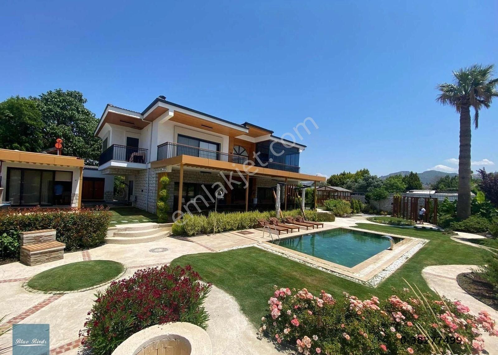 Kuşadasında 1 Dönüm İçerisinde Lux Malikane - Görsel 34