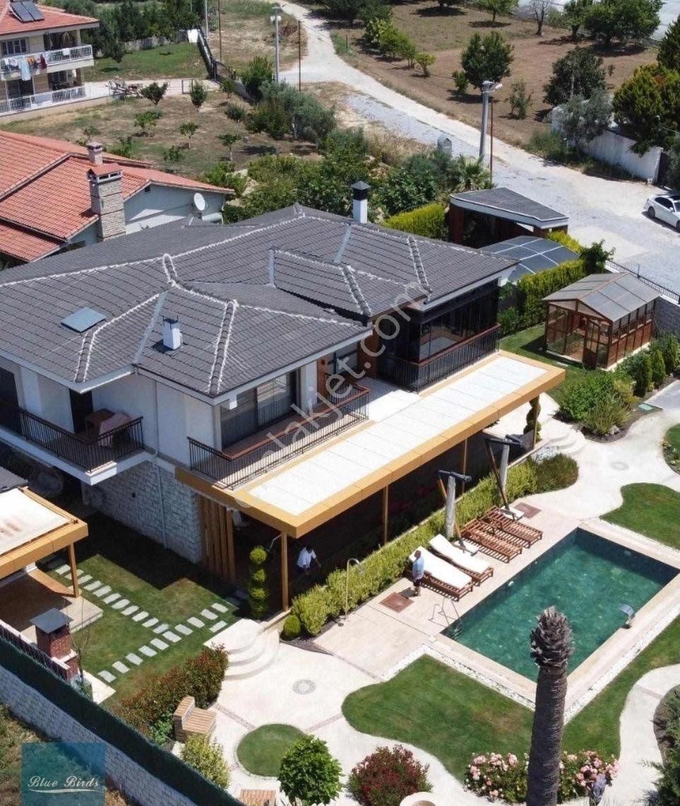 Kuşadasında 1 Dönüm İçerisinde Lux Malikane - Görsel 27