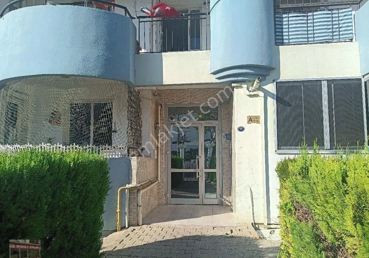 Buket Emlaktan Kiralık 3+1 Daire Ara Kat Doğalgazlı Ebeveyn Banyolu Kilerli Asansörlü - Görsel 20